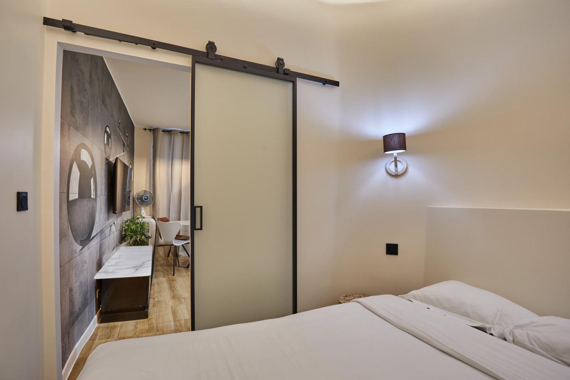 Rent A Room - Residence Meslay Paris Exterior foto